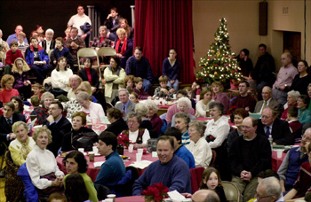 Dedham concert crowd