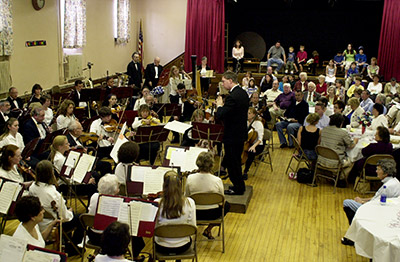 overall of hall, audoence and orchestra