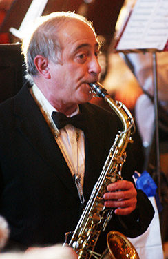 Ian Cohen, saxaphone