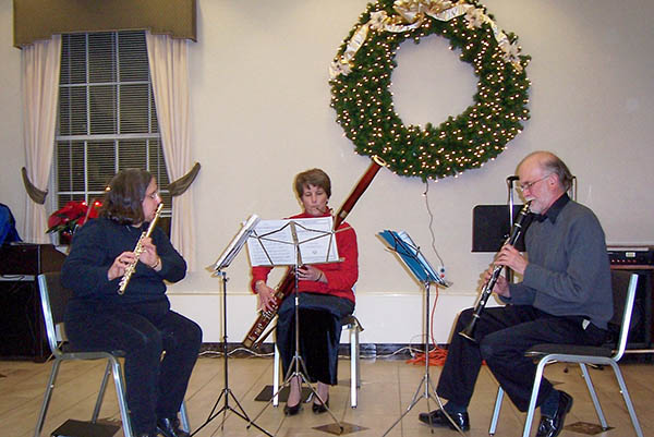 12-11-08_trio